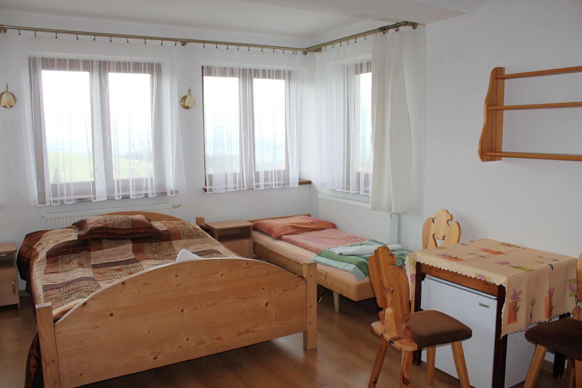 Pokoje Goscinne Kaminscy Gliczarów Exterior foto